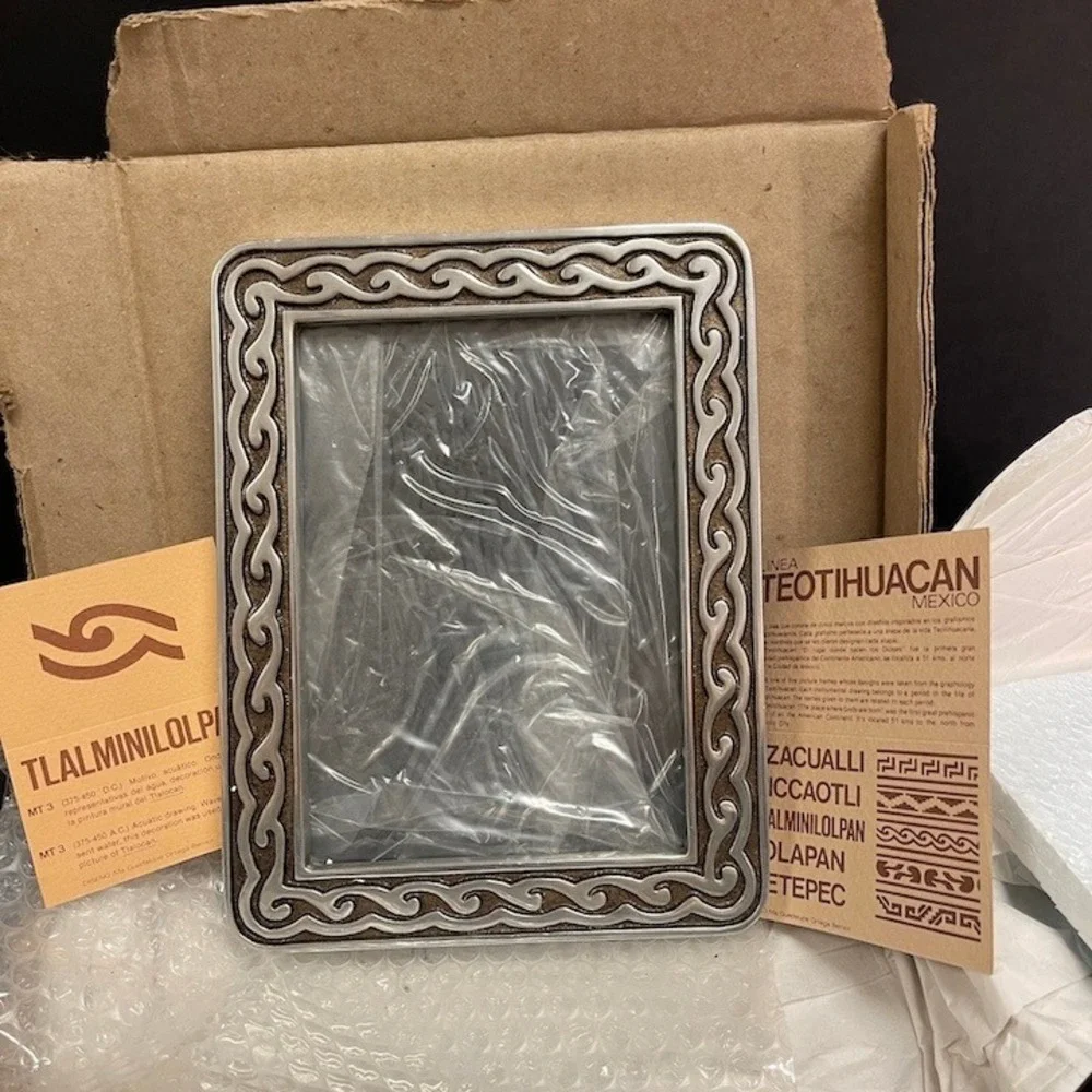 Vintage Teotihuacan Tlalminilolpan Mexican Pewter Frame NOS Original Box